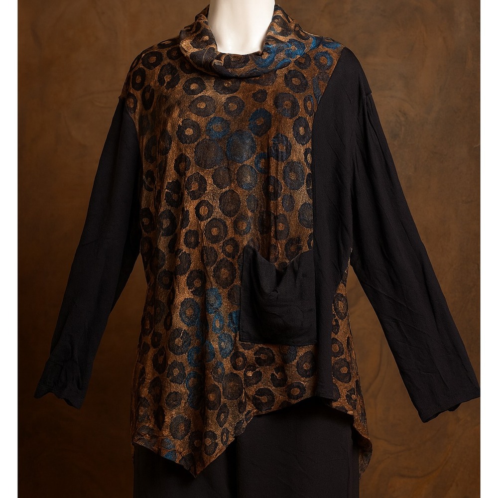 Radzoli Tunic Blouse SZ 2X Boho Chic Whimsigoth Grunge Asymmetric Handkerchief